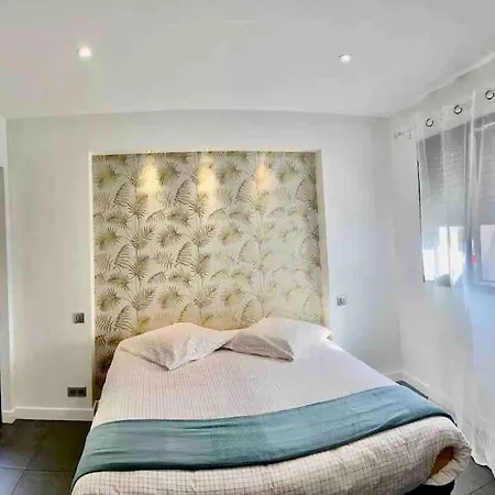 Contemporaine Avec Piscine