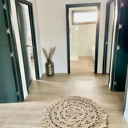 Contemporaine Avec Piscine Villa Bidart