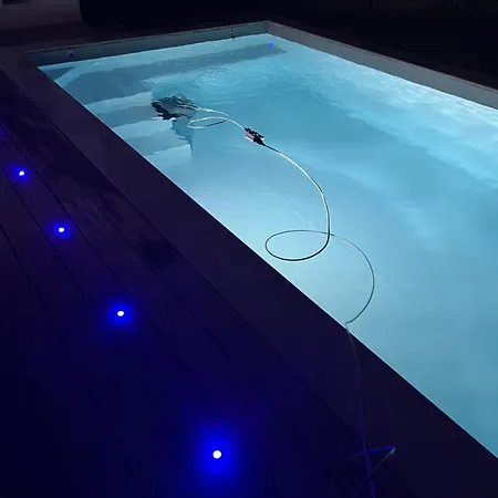 Contemporaine Avec Piscine Villa