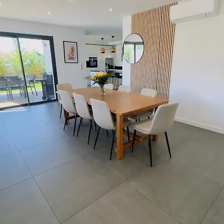 Villa Contemporaine Avec Piscine Bidart